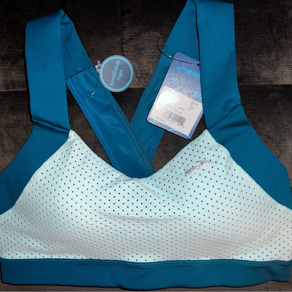 ❌SOLD❌NWT Brooks Pool Mesh/Ocean, Uplift Crossback Bra, size M